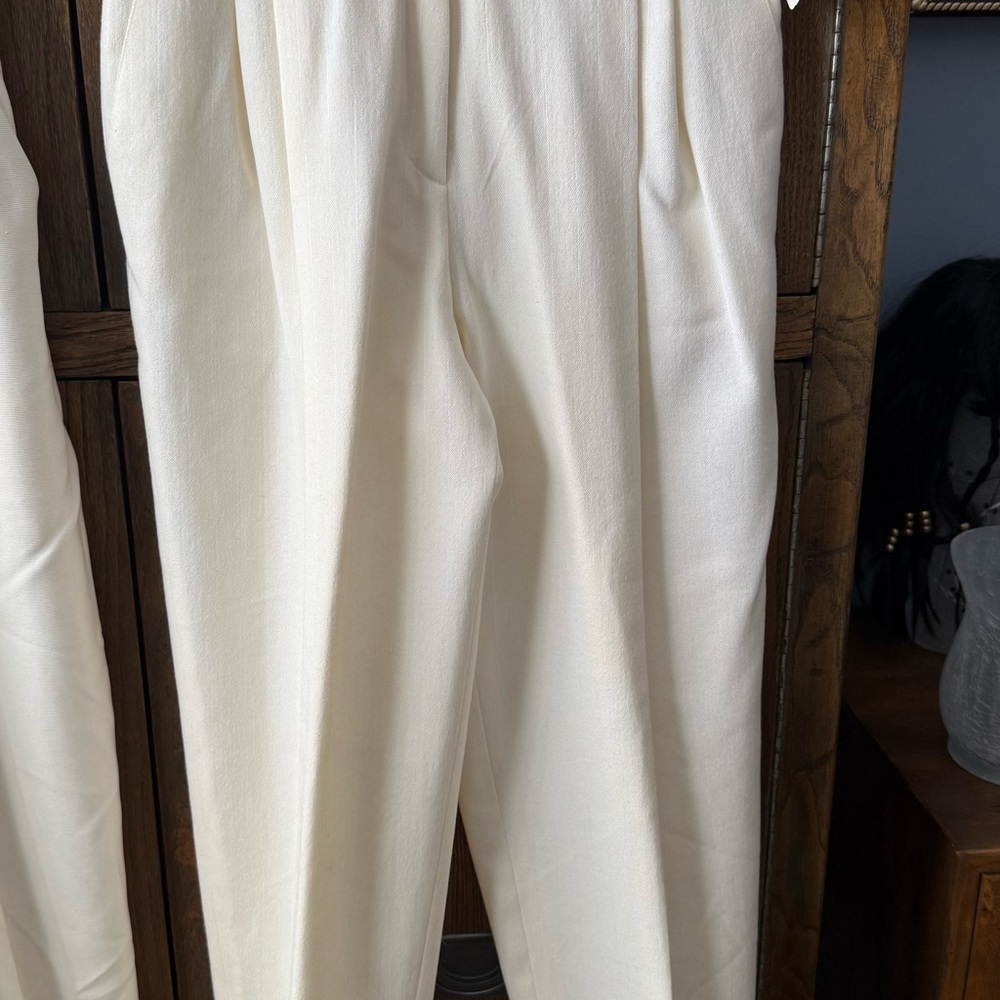Burberry Cream Women's Trousers